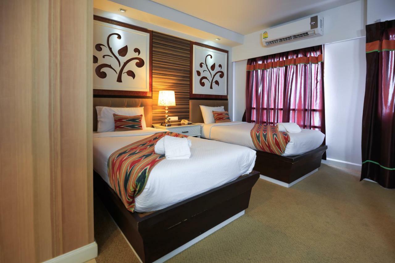Hotel Kwan Ruen Park Nakhonratchasima Exterior foto