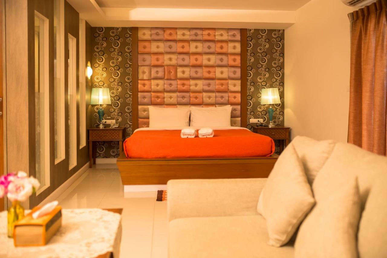 Hotel Kwan Ruen Park Nakhonratchasima Exterior foto